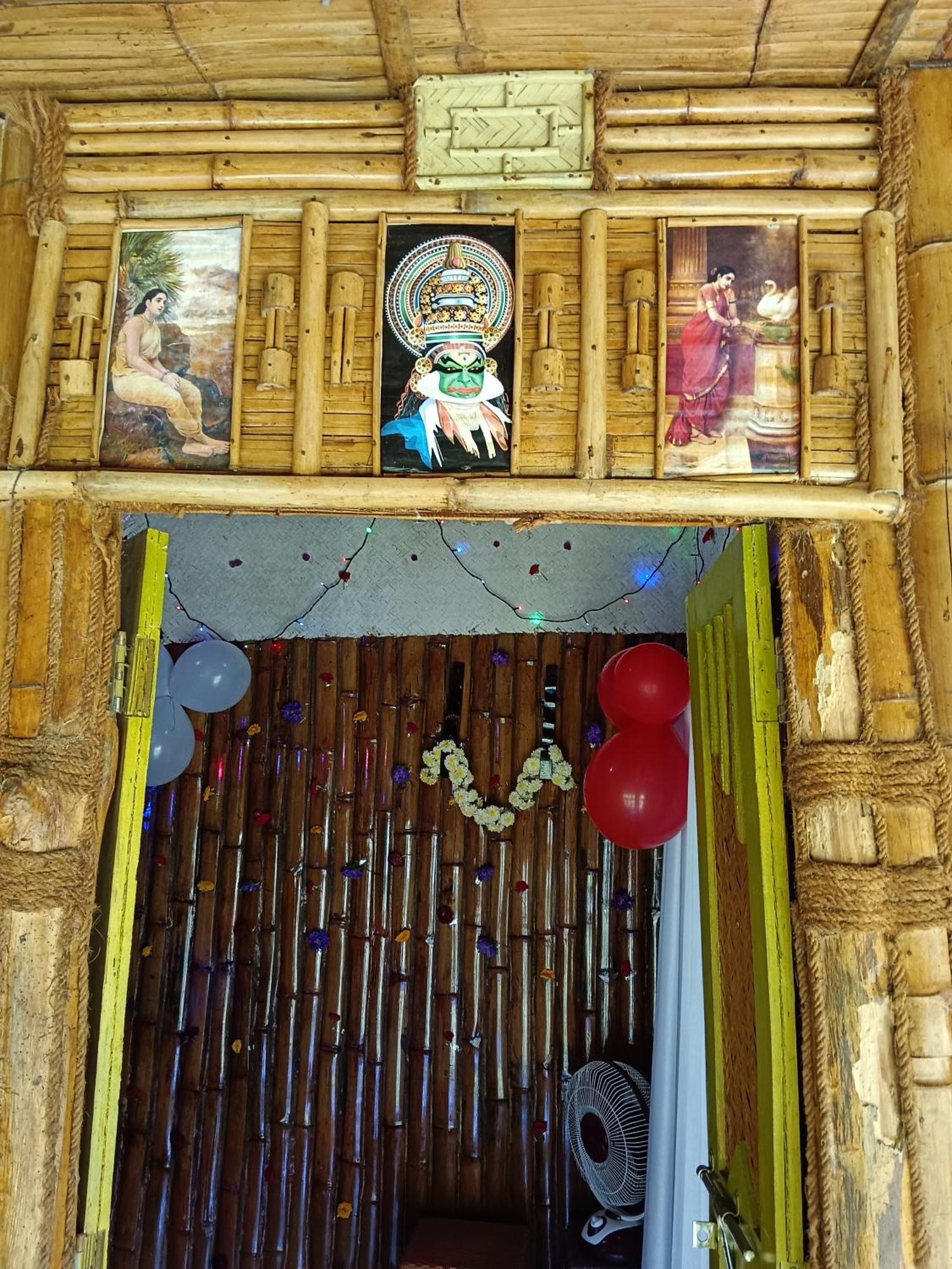 Kalidasa Tree House And Villa, Wayanad Chegāt Екстериор снимка