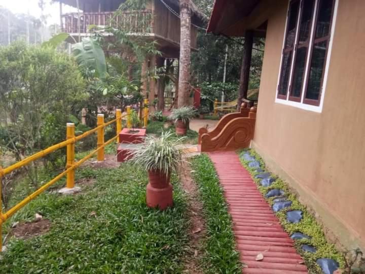 Kalidasa Tree House And Villa, Wayanad Chegāt Стая снимка